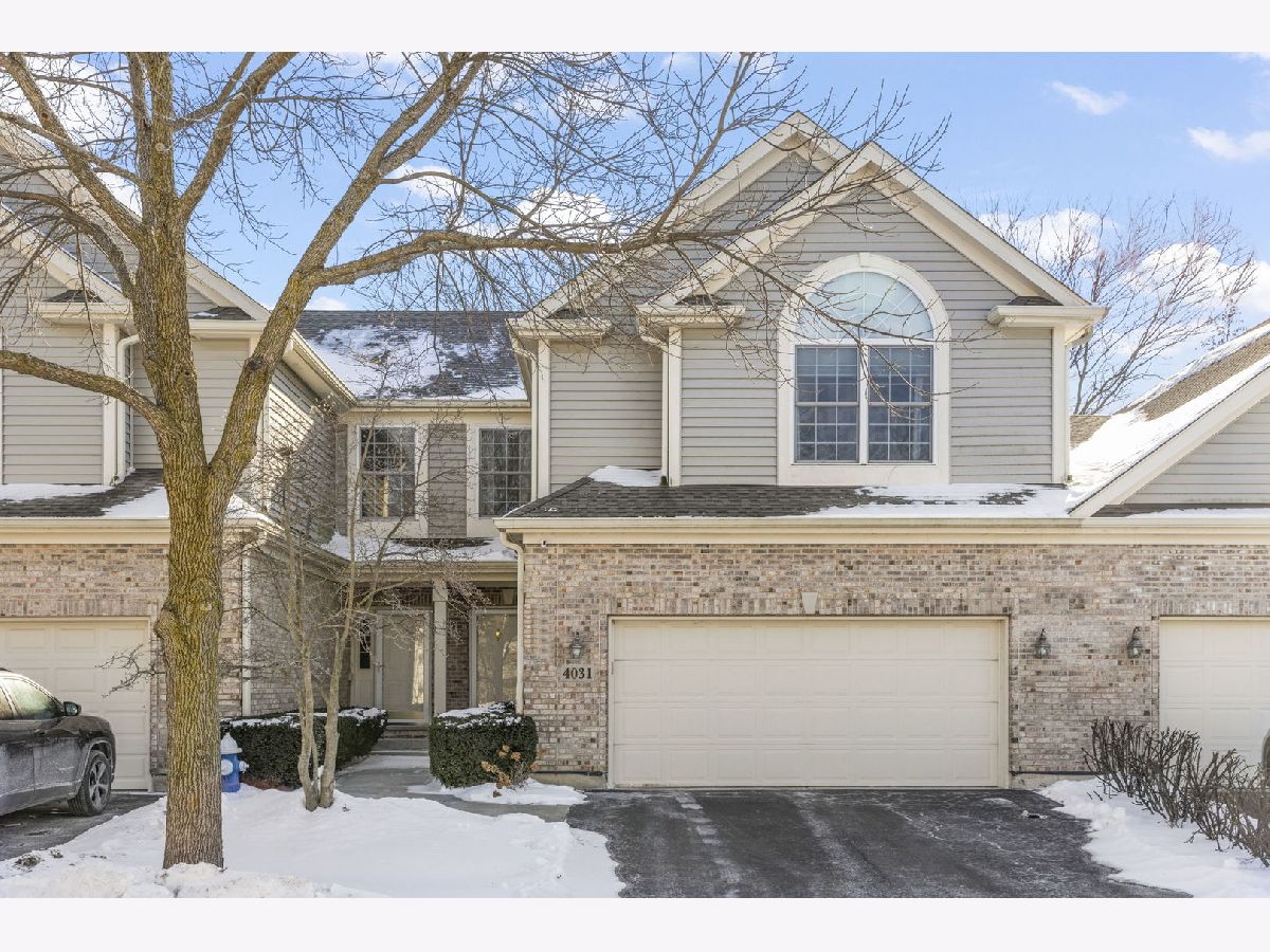 Townhomes Sold Boulder Ridge West Villa Lake In The Hills Illinois, 4031 Willow View