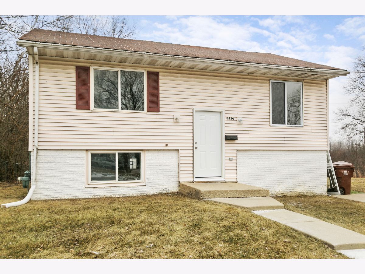  Rented Richton Park Illinois, 4420 Balmoral