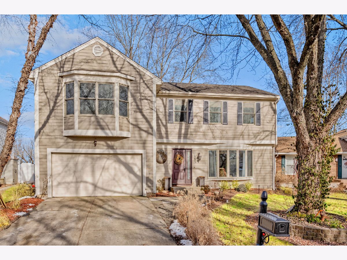 Homes Sold Deerpath Vernon Hills Illinois, 503 Exeter