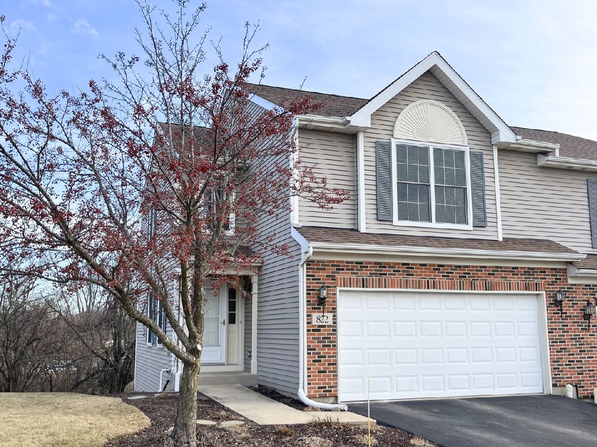 Townhomes Sold Highlands On The Park Woodstock Illinois, 822 Duvall