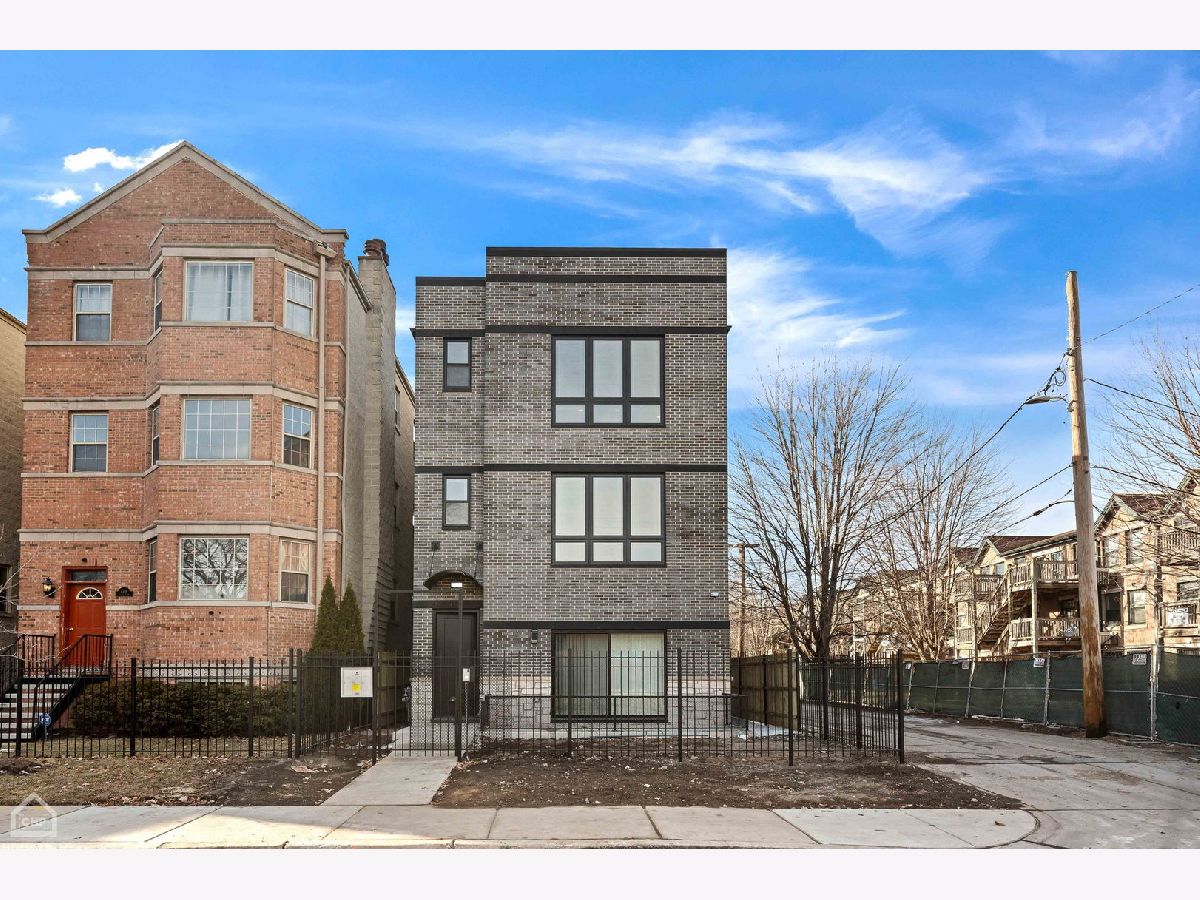 Condos & Townhomes & Homes Sold Bronzeville Chicago Illinois, 4314 Evans