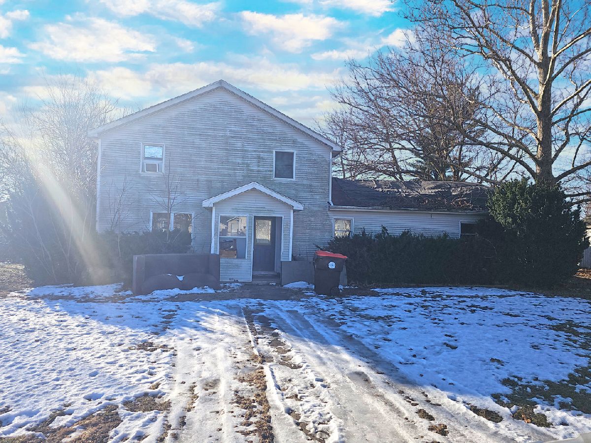  Sold Gridley Illinois, 305 Parkway