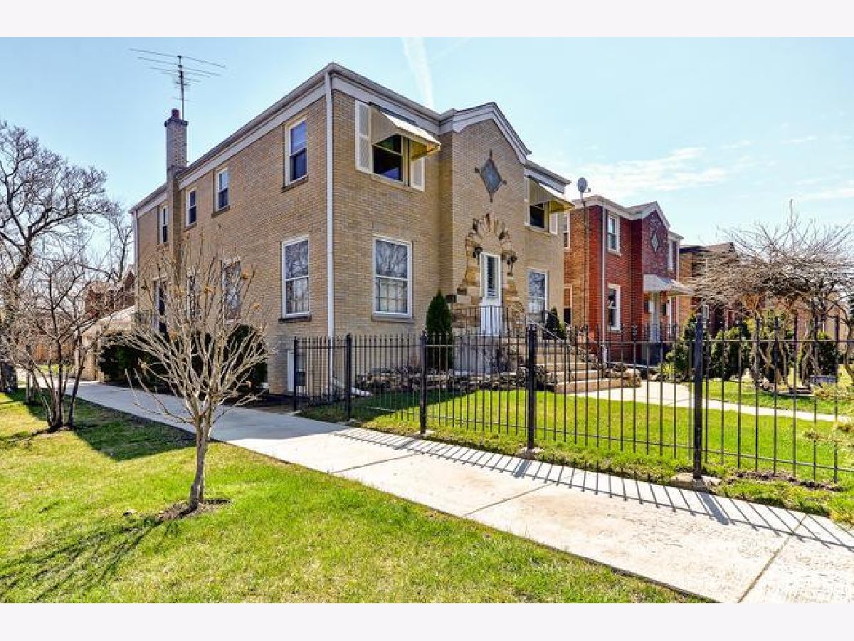 Rented Chicago Illinois, 2235 Harlem