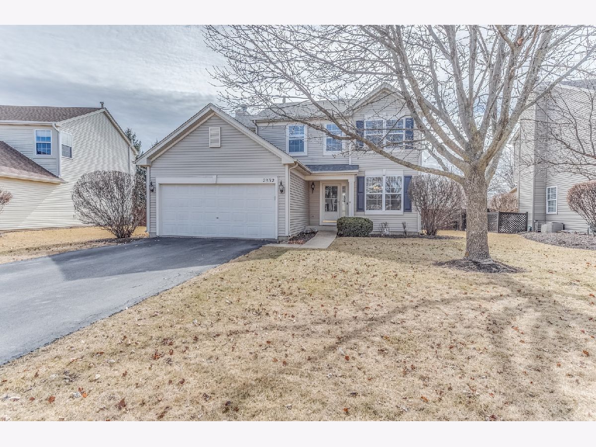 Homes & Townhomes & Condos Sold Amber Fields Aurora Illinois, 2332 Wilson Creek