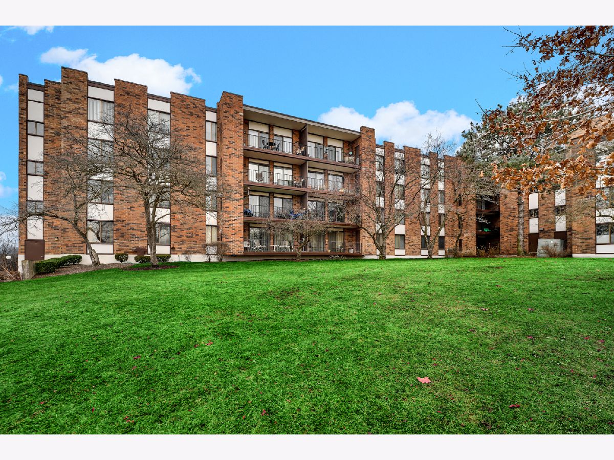Condominiums Sold Watersedge Hazel Crest Illinois, 3504 Lakeview