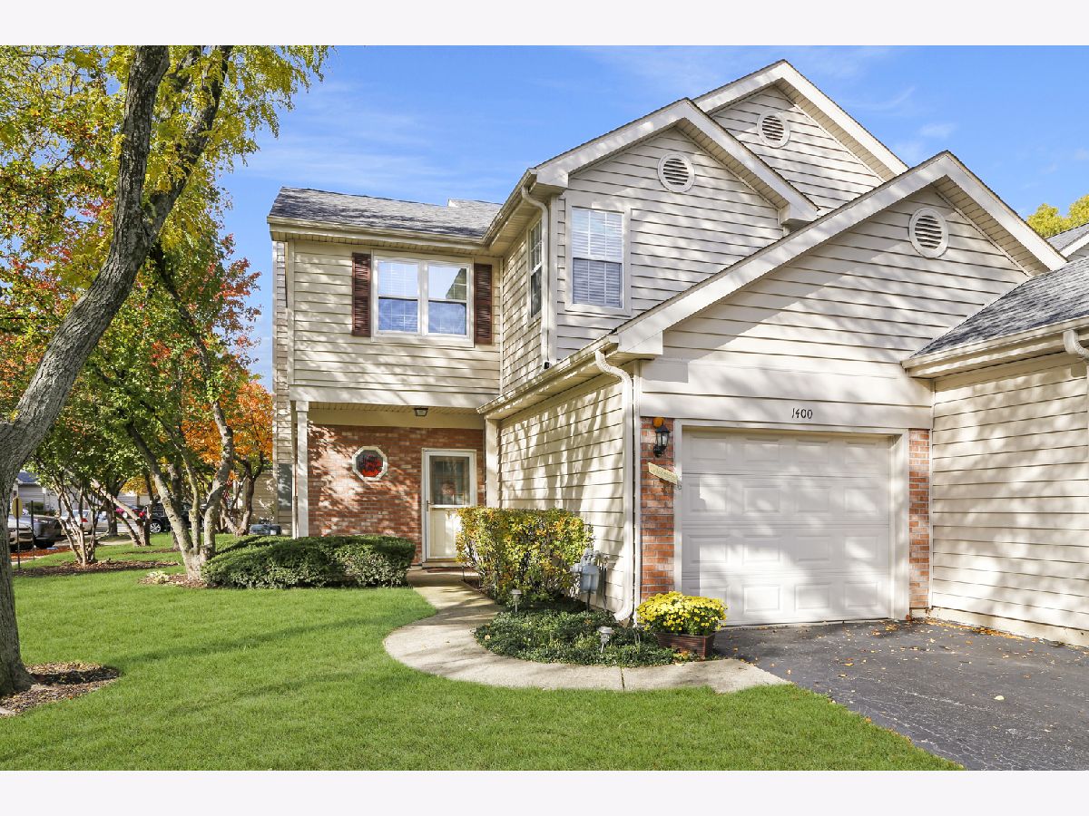 Townhomes & Condos & Homes Rented Glendale Lakes Glendale Heights Illinois, 1400 Fairway