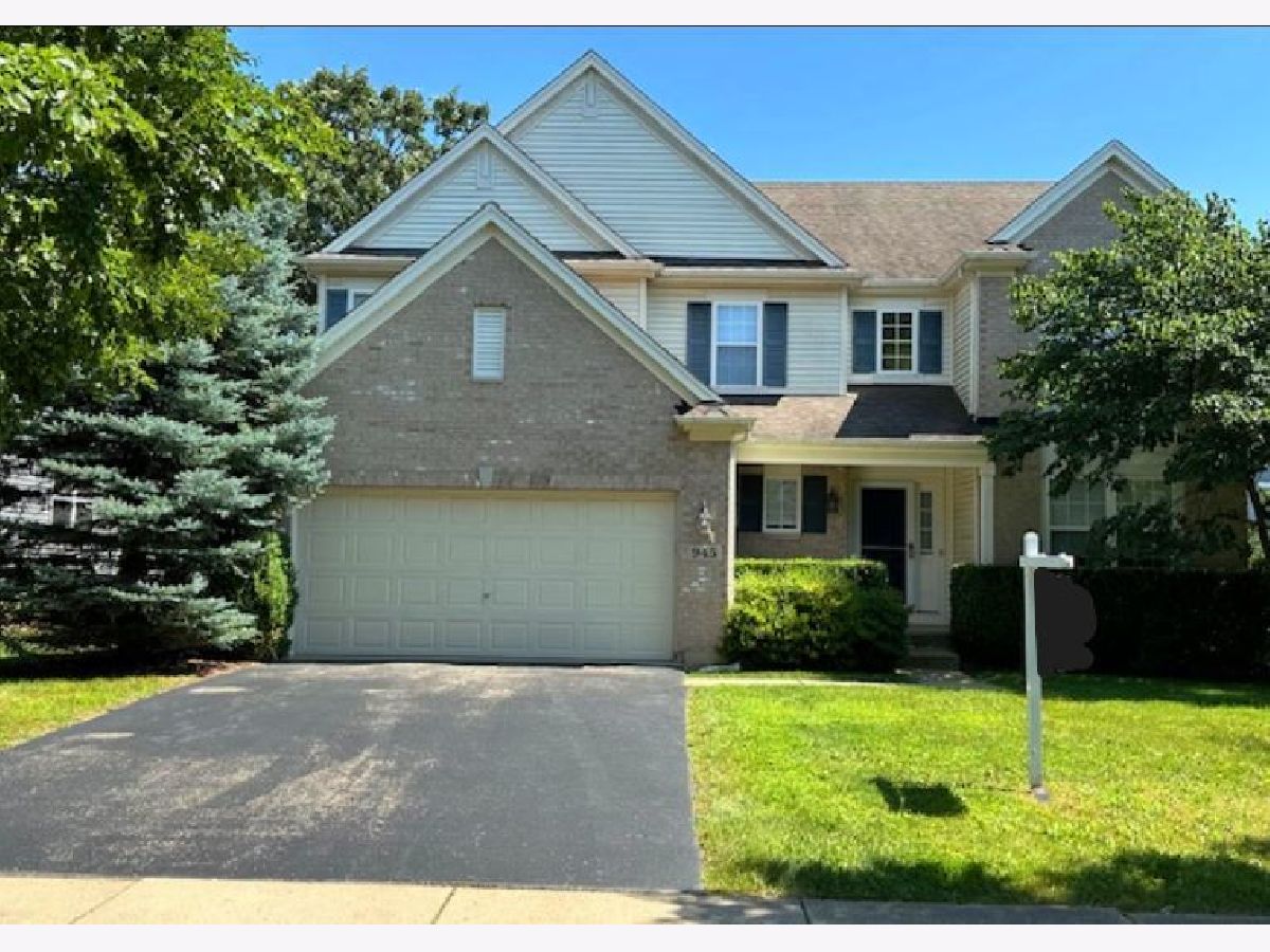  Rented Antioch Illinois, 945 Forest View