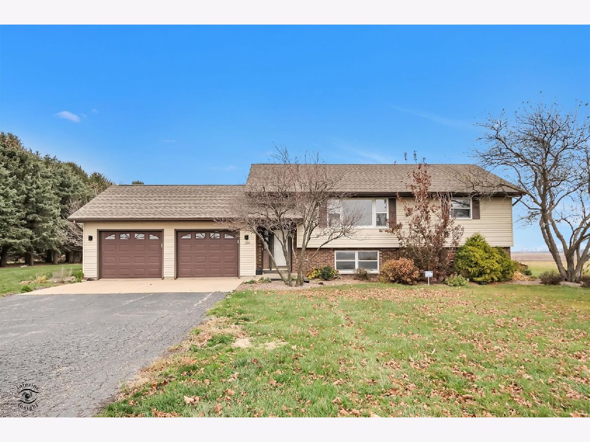  Rented Plano Illinois, 1314 Eldamain