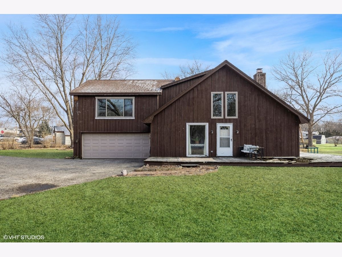 Homes Sold Lakeland Shores Mchenry Illinois, 1313 Lawn