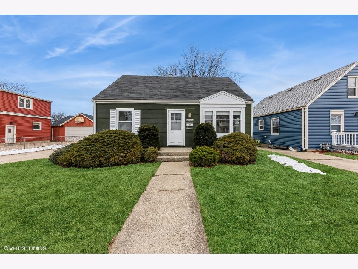  Sold Racine Wisconsin, 2325 Coolidge