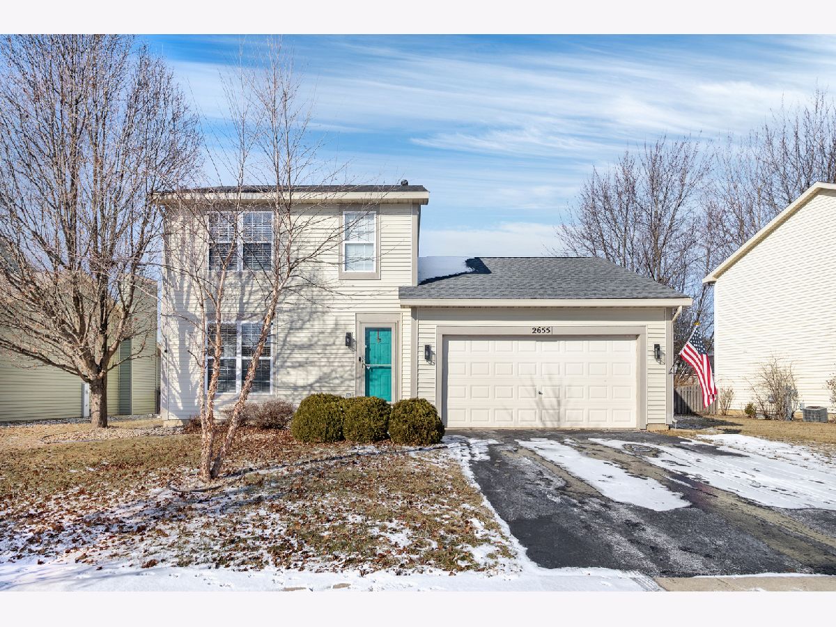 Townhomes & Homes Sold Lakewood Creek Montgomery Illinois, 2655 Jenna