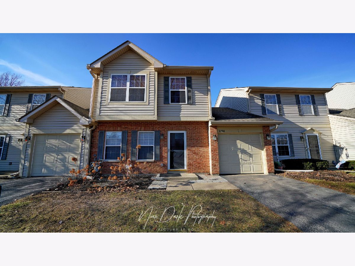Condos & Townhomes Sold Fairfield Village Round Lake Beach Illinois, 1194 Nature