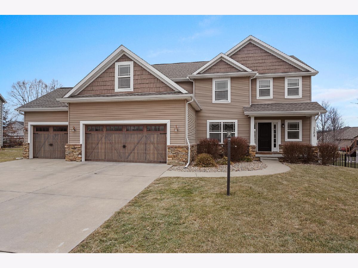 Homes Sold Thornewood Mahomet Illinois, 1208 White Oak