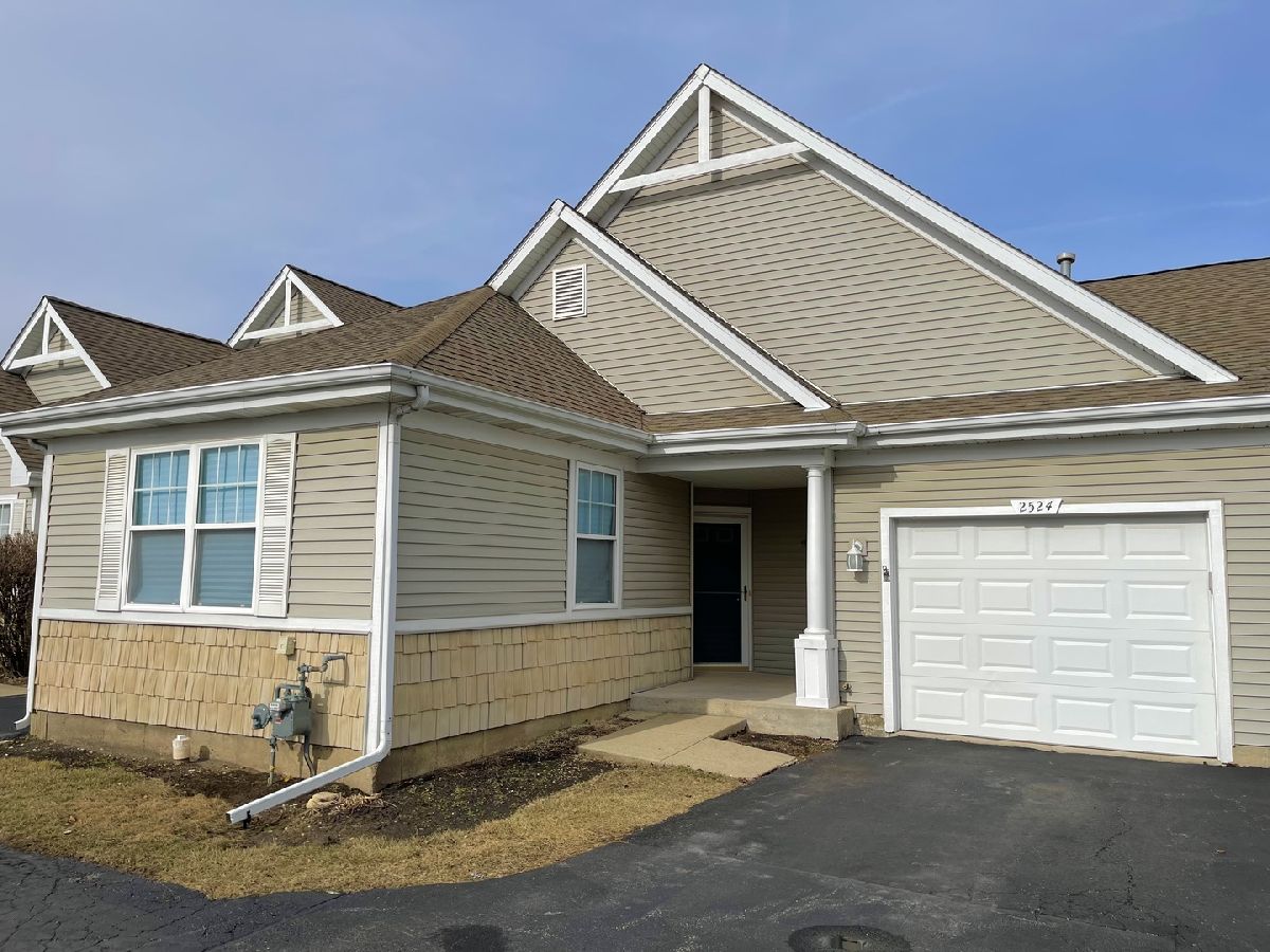 Condos & Townhomes Sold Park Place On The Green Crest Hill Illinois, 2524 Revier Park