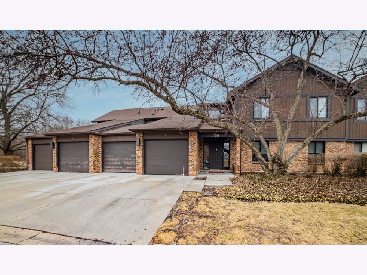 Condominiums Sold Manor Homes Of Century Oaks Elgin Illinois, 35 Creekside