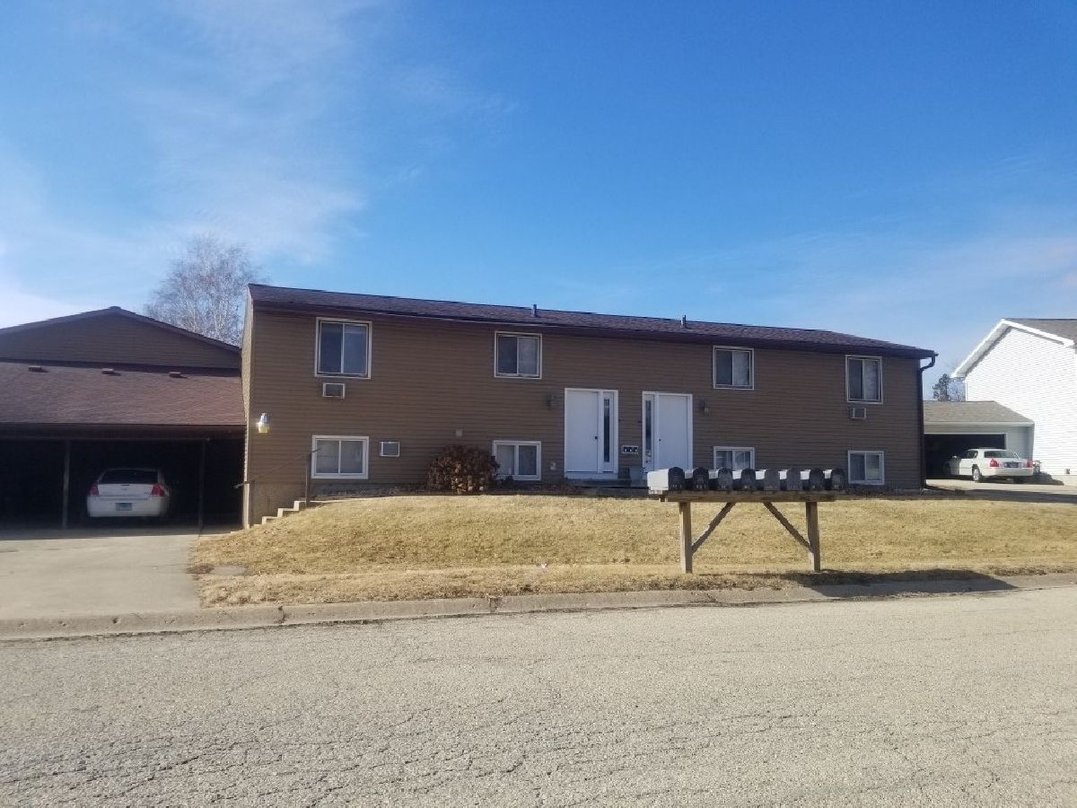  Rented Princeton Illinois, 1016 Maple
