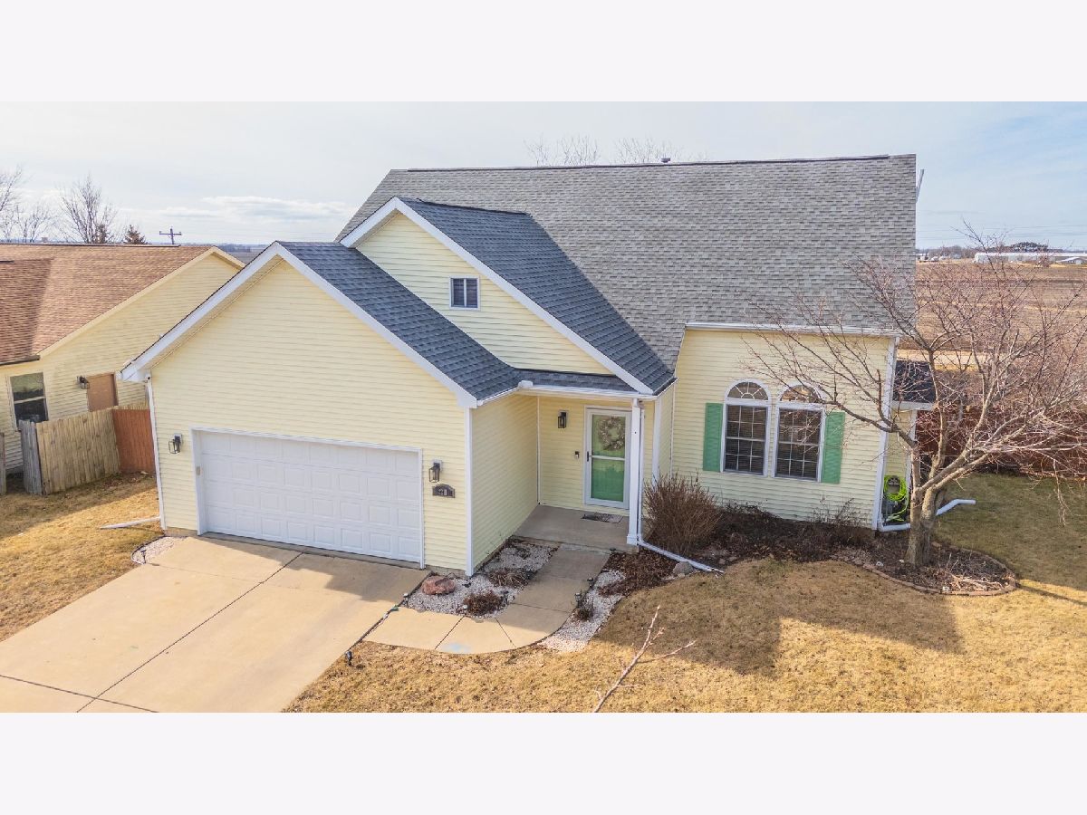 Homes Sold Heartland Hills Bloomington Illinois, 2211 Bracebridge