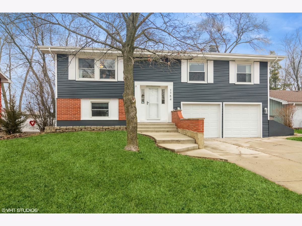 Homes Sold High Point Hoffman Estates Illinois, 1754 Glen Lake