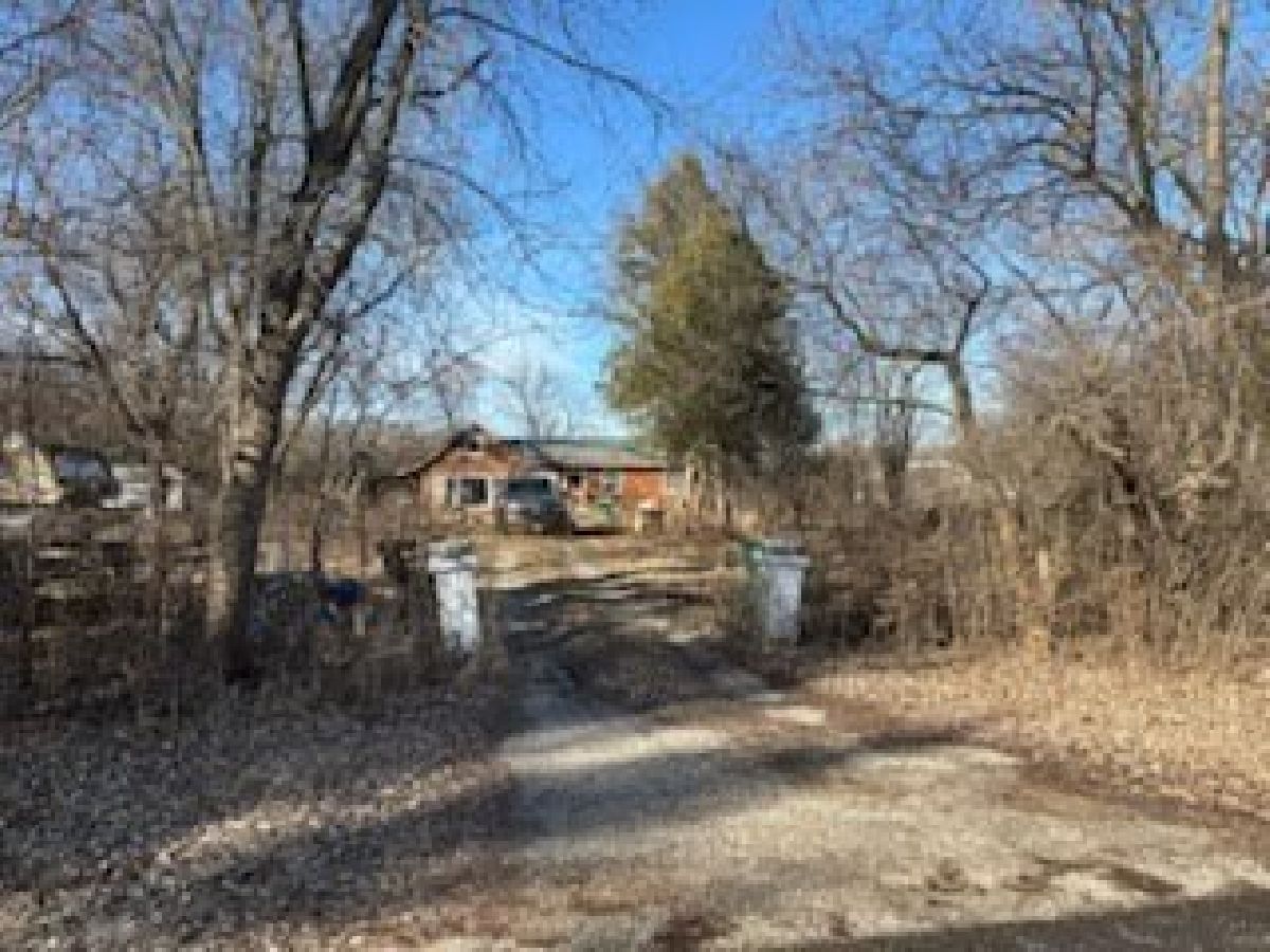 Homes Sold Venetian Village Lake Villa Illinois, 37416 Loretto