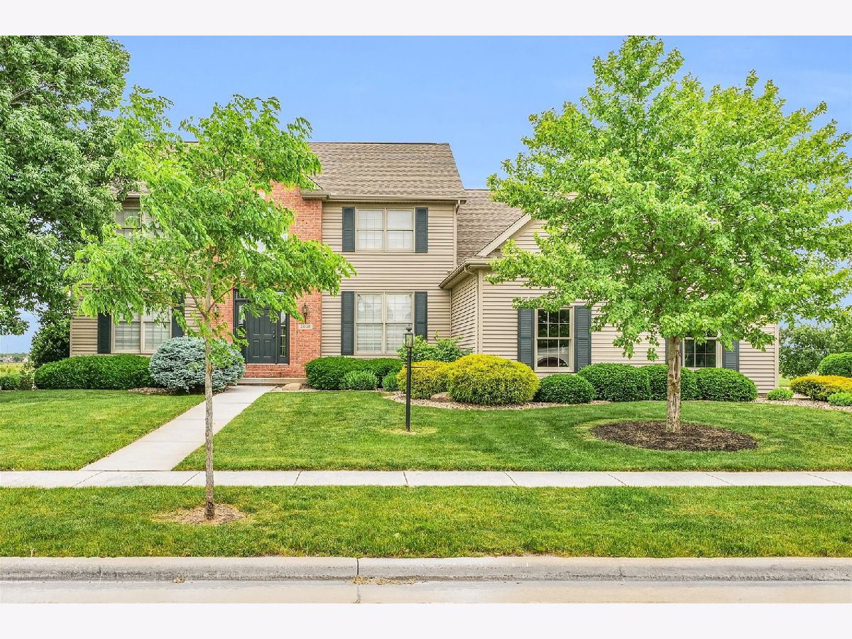 Homes & Condos & Townhomes Sold Cherry Hills Champaign Illinois, 3002 Wynstone