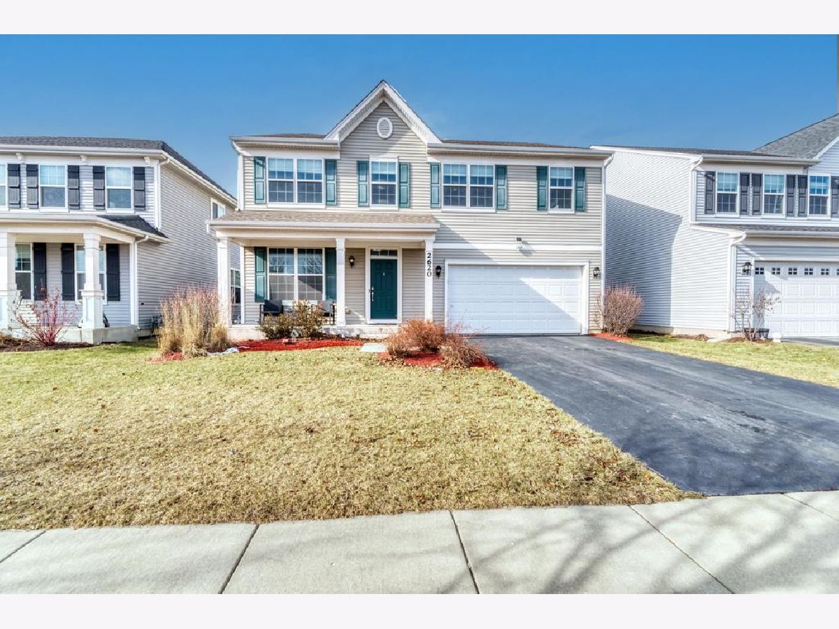 Homes Rented Arbor Trails Lisle Illinois, 2620 Retreat