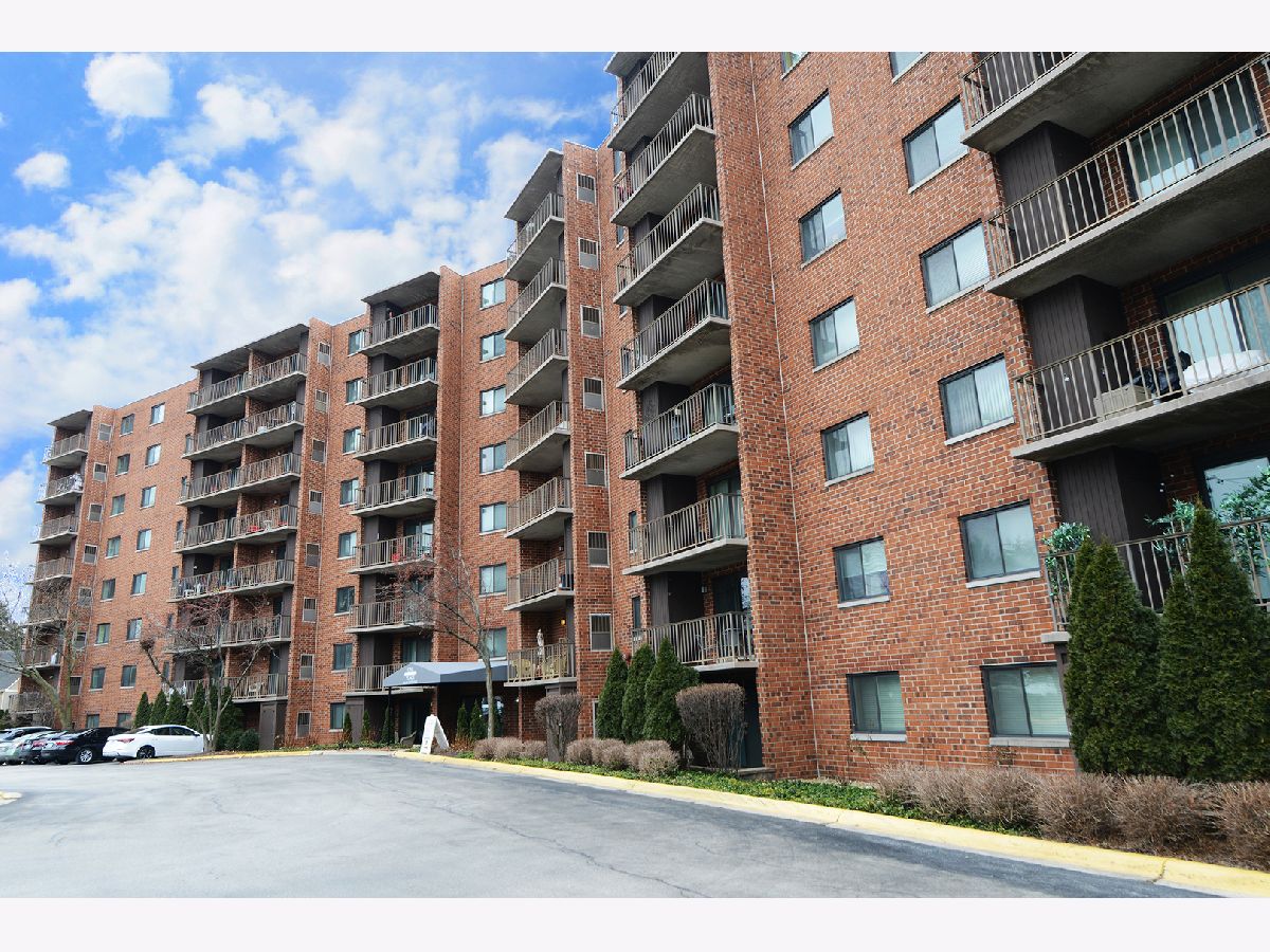 Condominiums Sold One Bloomingdale Place Bloomingdale Illinois, 1 Bloomingdale