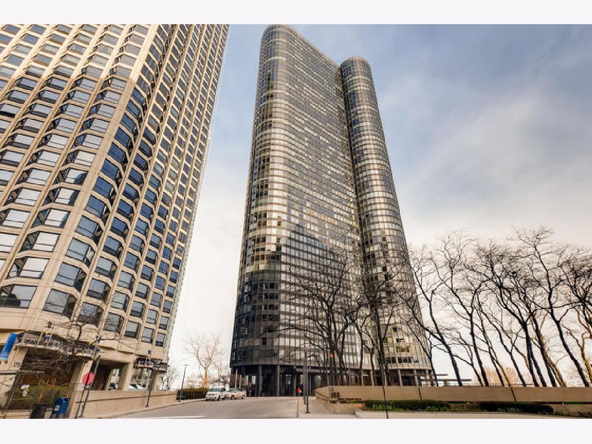 Condos & Townhomes Rented Harbor Point Chicago Illinois