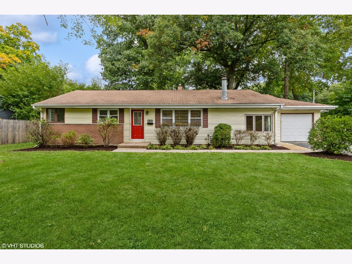 Homes Sold Libertyville Estates Libertyville Illinois, 16070 Des Plaines