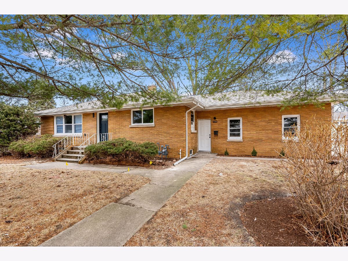 Homes Sold Kerwin Terrace Joliet Illinois, 1306 Wyoming