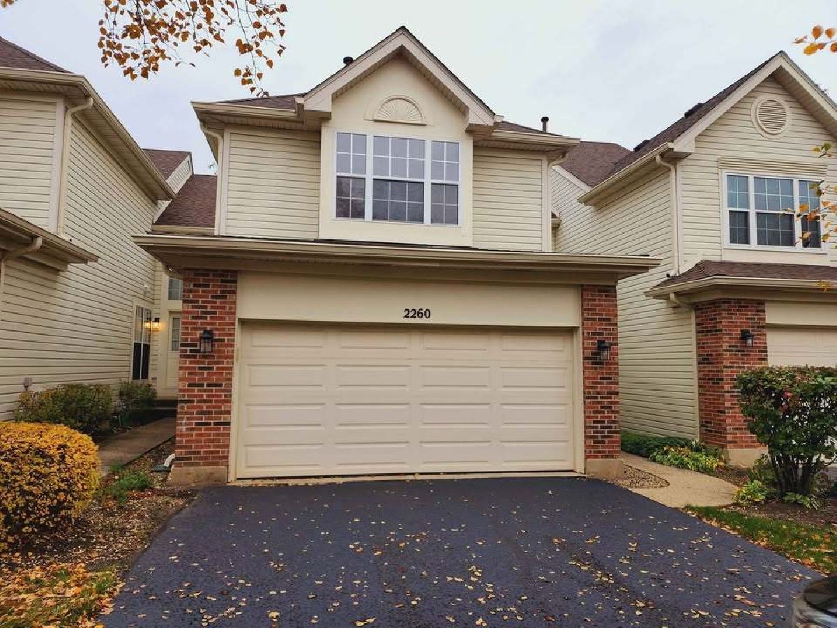 Townhomes Rented Links At Poplar Creek Hoffman Estates Illinois, 2260 Seaver