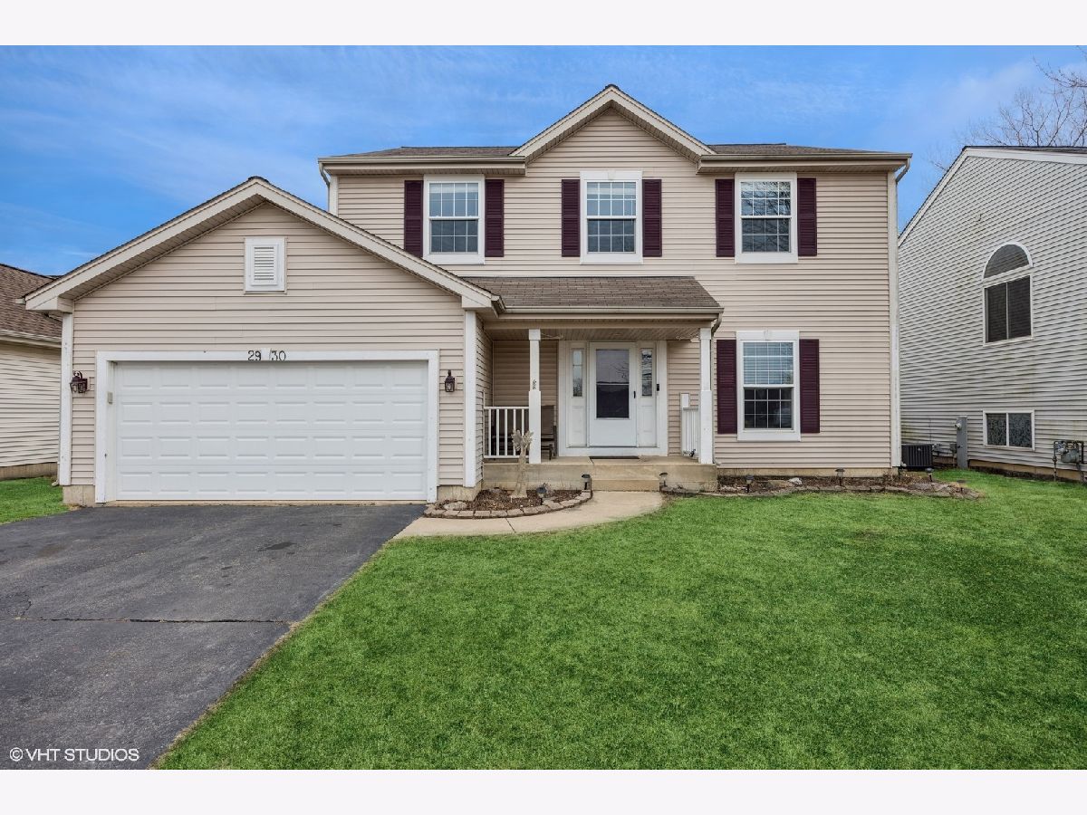 Homes Sold Grafton Farms Lake In The Hills Illinois, 2930 Geneva