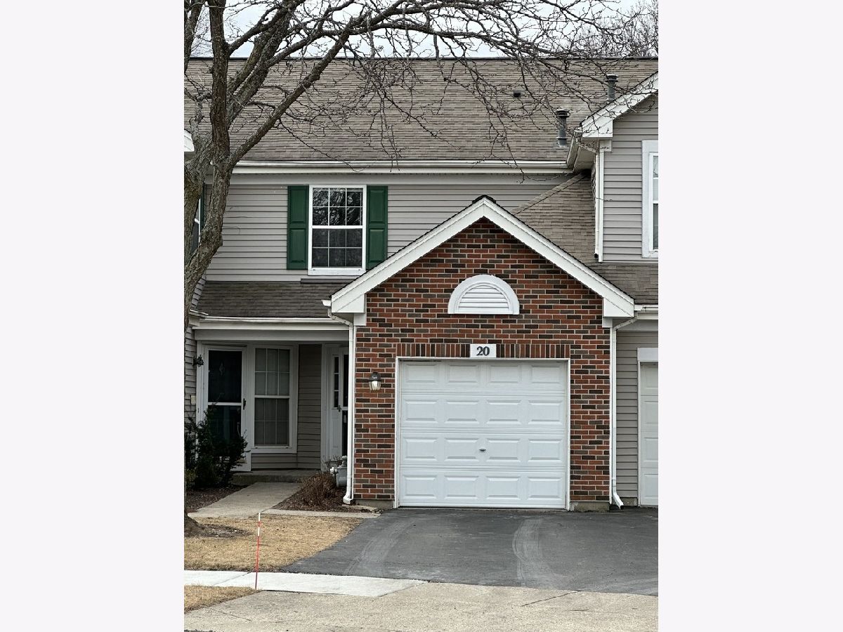 Homes & Townhomes Sold Willoughby Farms Algonquin Illinois, 20 Stonegate