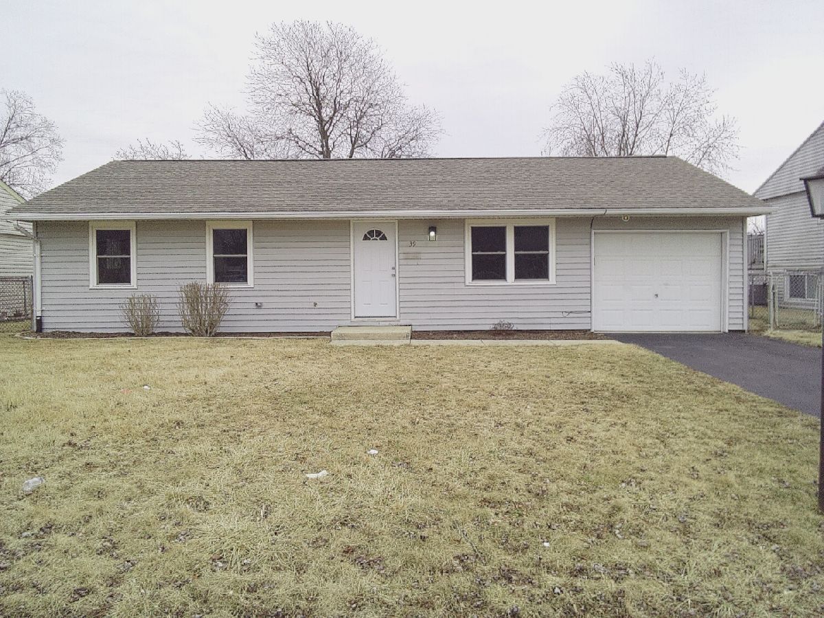  Rented Glenwood Illinois, 39 Elm