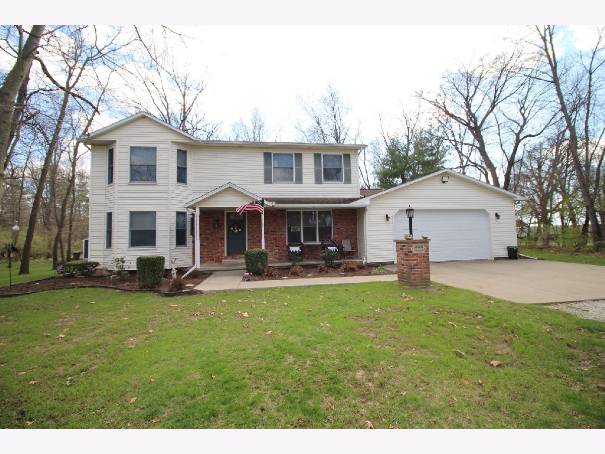 Homes Sold Oakhill Bloomington Illinois, 13736 Burr Oak