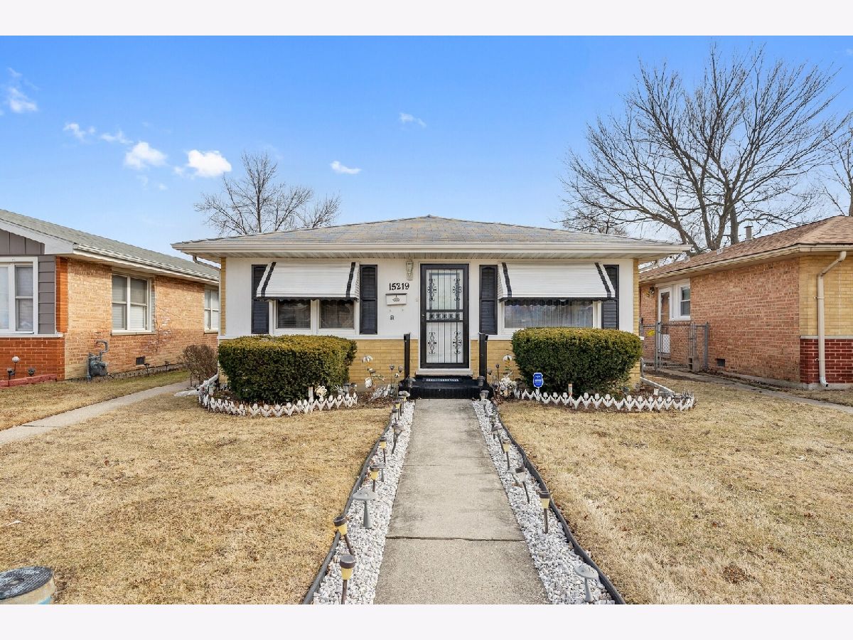  For Sale Phoenix Illinois, 15219 6th Avenue