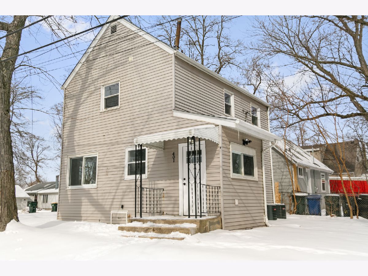  Sold Round Lake Park Illinois, 401 Fairlawn