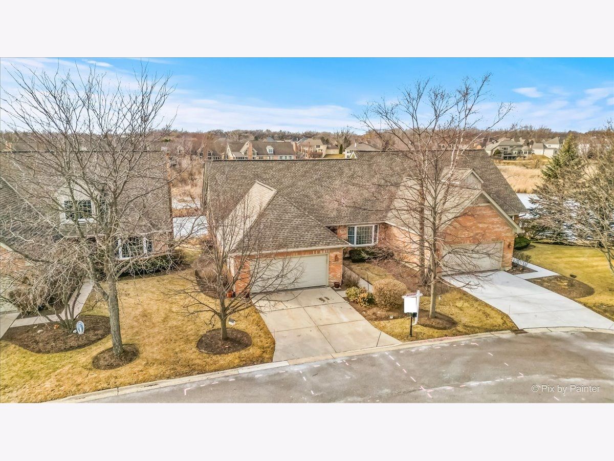 Homes & Condos & Townhomes Sold Wedgewood Crystal Lake Illinois, 904 Wedgewood