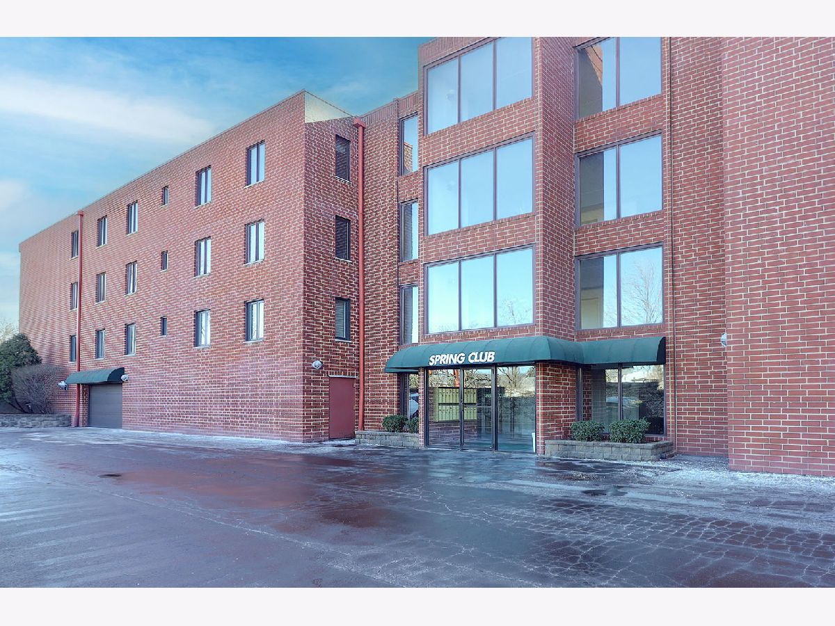  Sold Oakbrook Terrace Illinois, 1S045 Spring