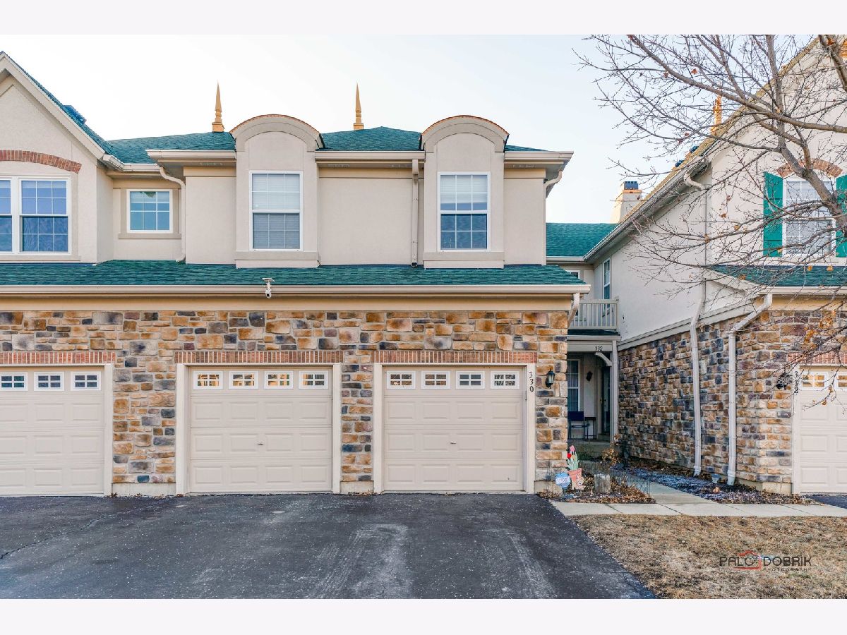 Townhomes Sold Bay Tree/greggs Landing Vernon Hills Illinois, 330 Bay Tree
