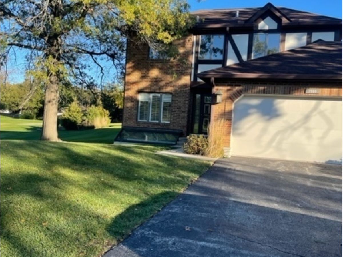 Condos & Townhomes Sold Oak Hills Country Club Palos Heights Illinois, 7960 Golf