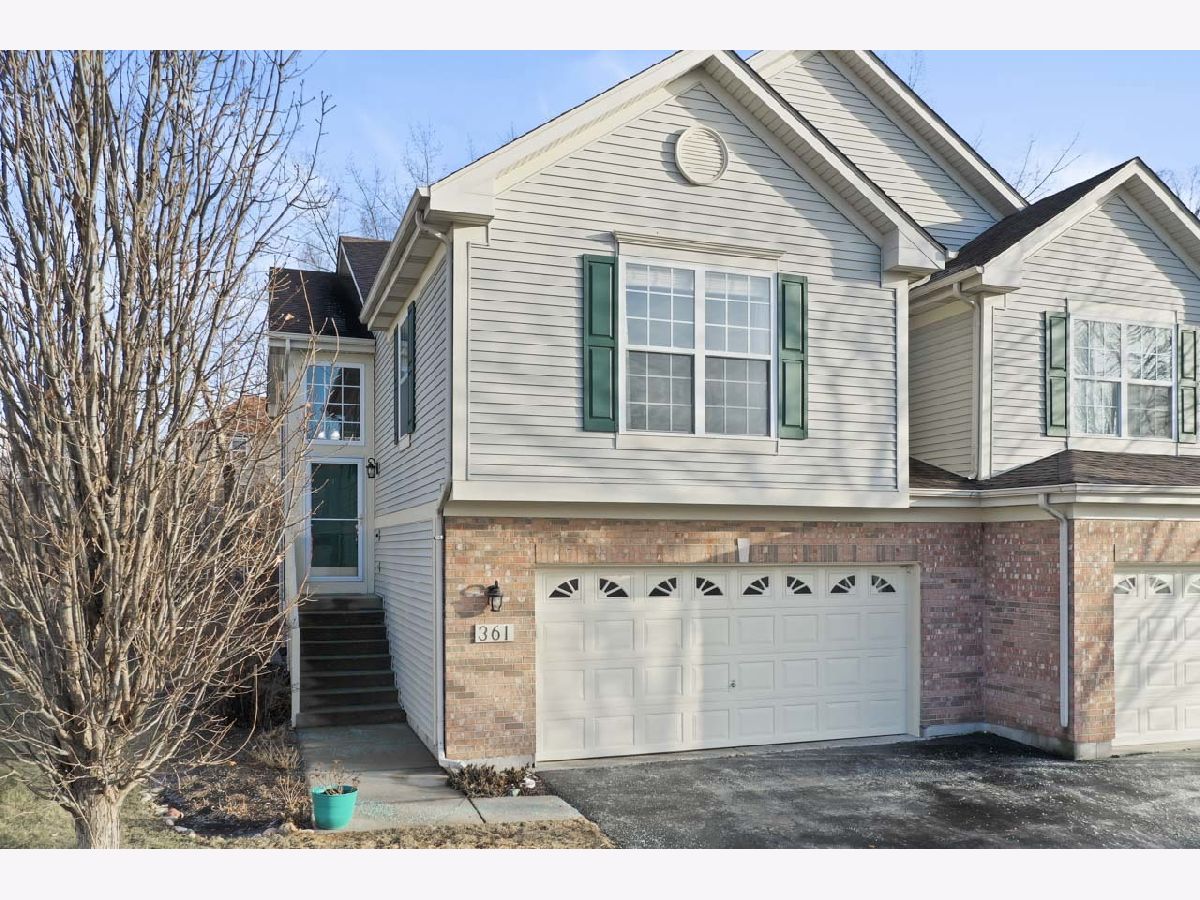 Homes & Townhomes Sold Algonquin Lakes Algonquin Illinois, 361 Emerald