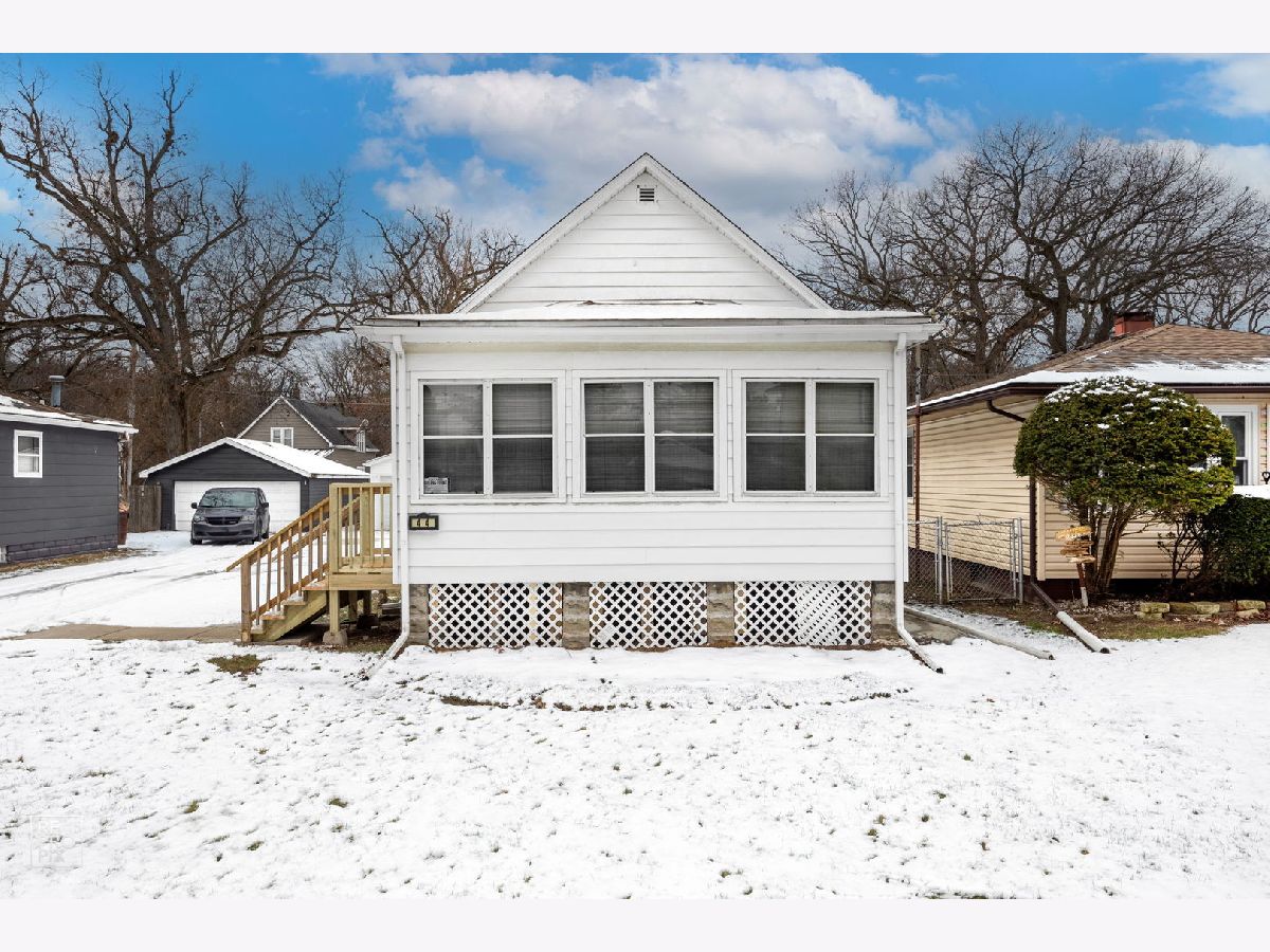  Rented Glenwood Illinois, 44 Glenwood