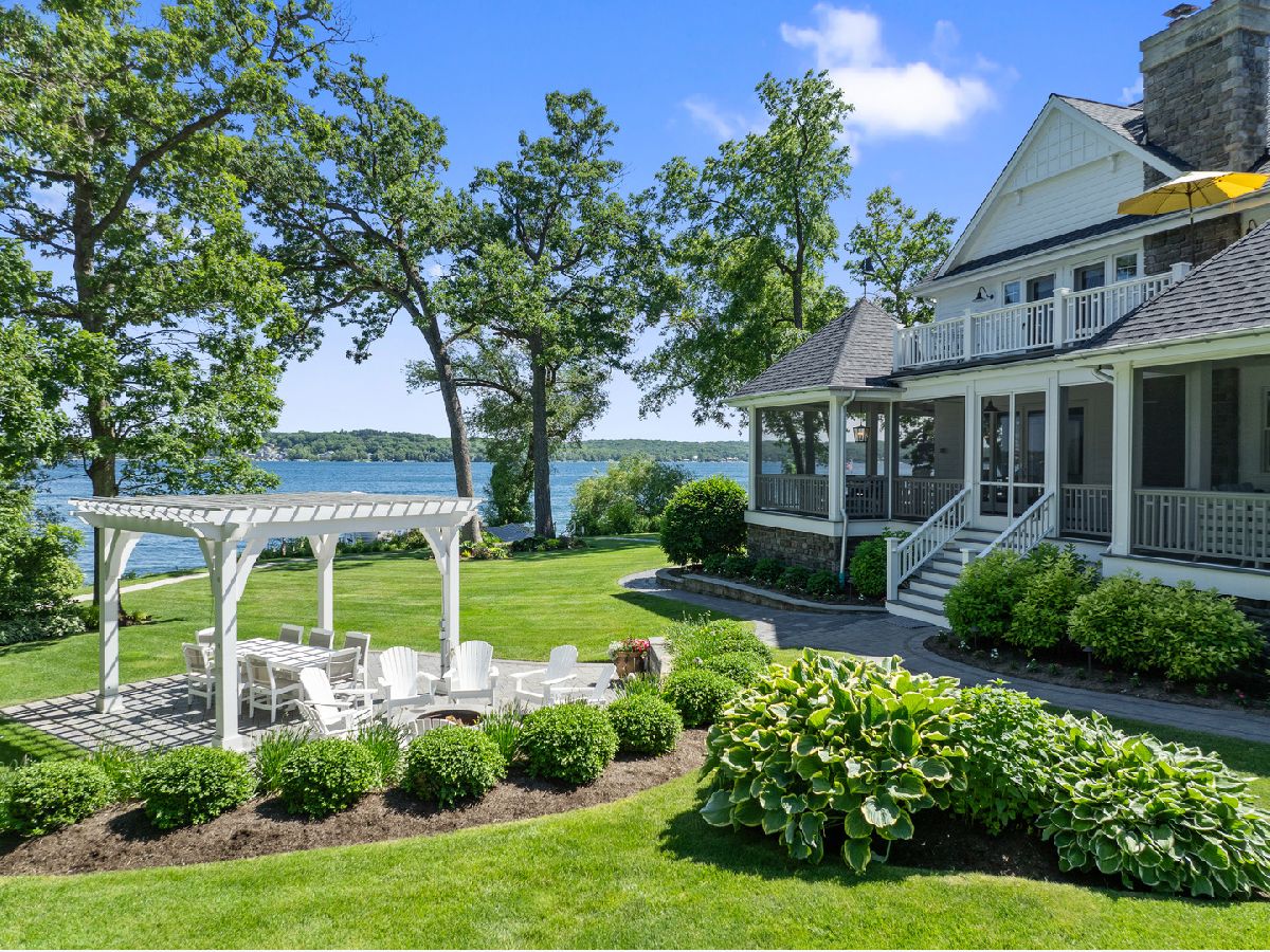  Sold Lake Geneva Wisconsin, N2301 Knollwood