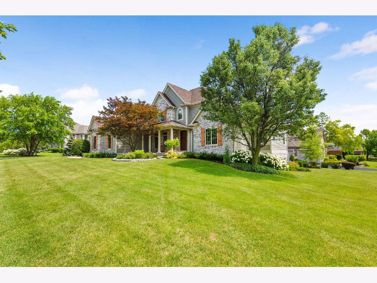  Sold Campton Hills Illinois, 39W781 Henry David Thoreau