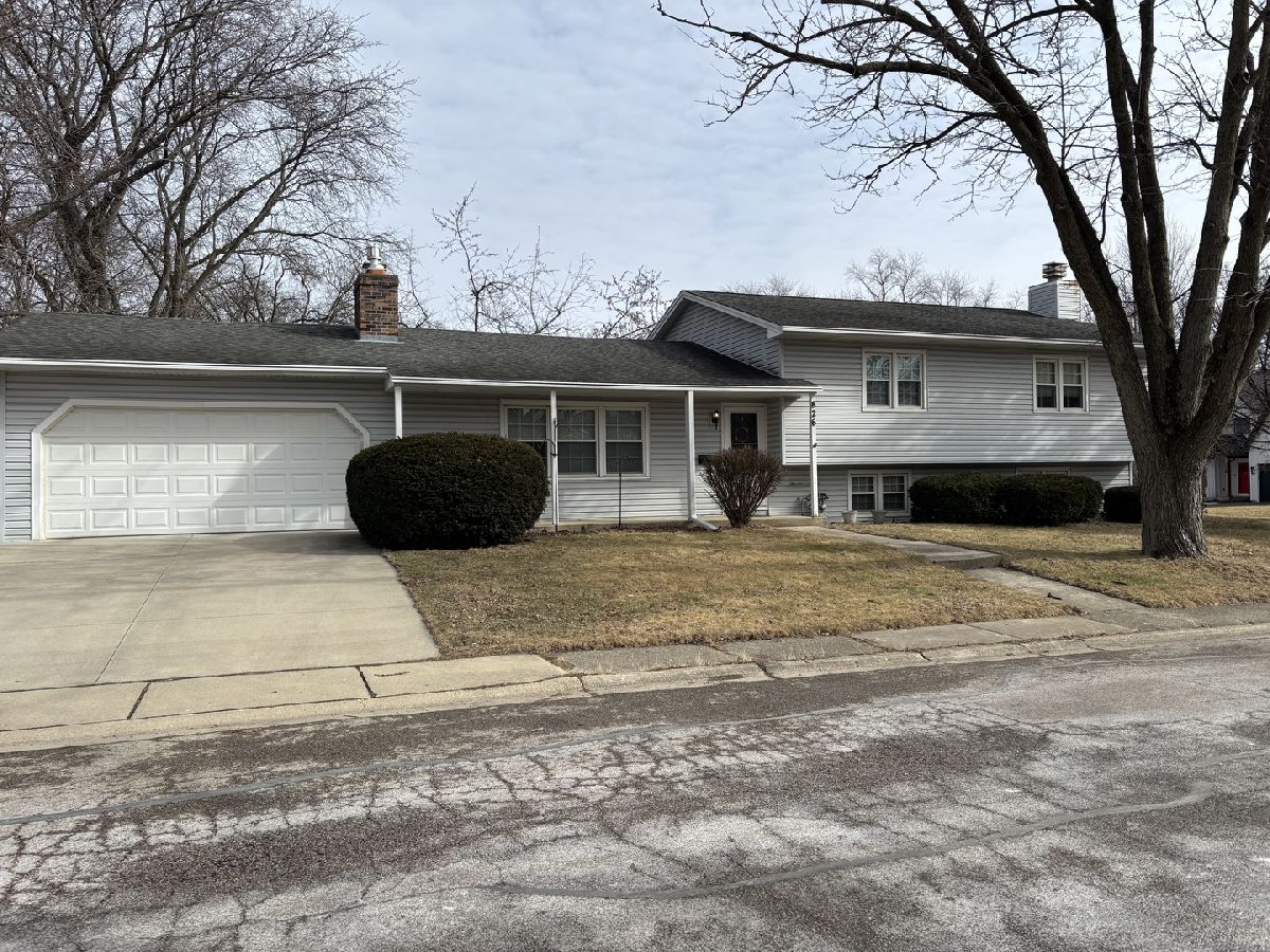 Homes Sold West Highlands Naperville Illinois, 826 Iris