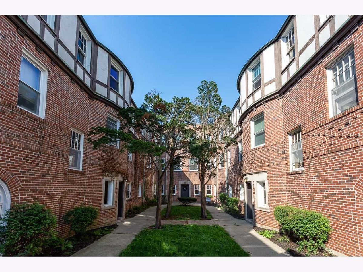  Rented Winnetka Illinois, 918 Green Bay