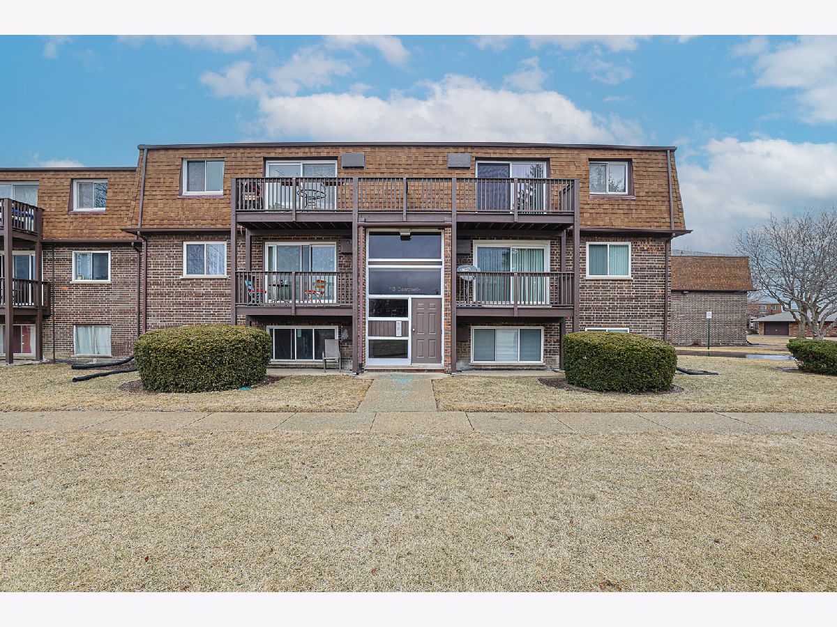 Condominiums Sold Boardwalk Elk Grove Village Illinois, 113 Boardwalk
