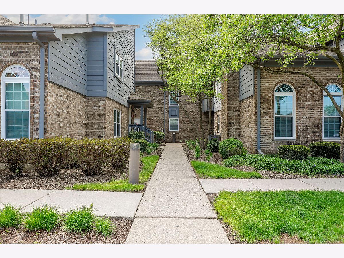 Condos & Townhomes Sold Foxcroft Condos Naperville Illinois, 11 Foxcroft