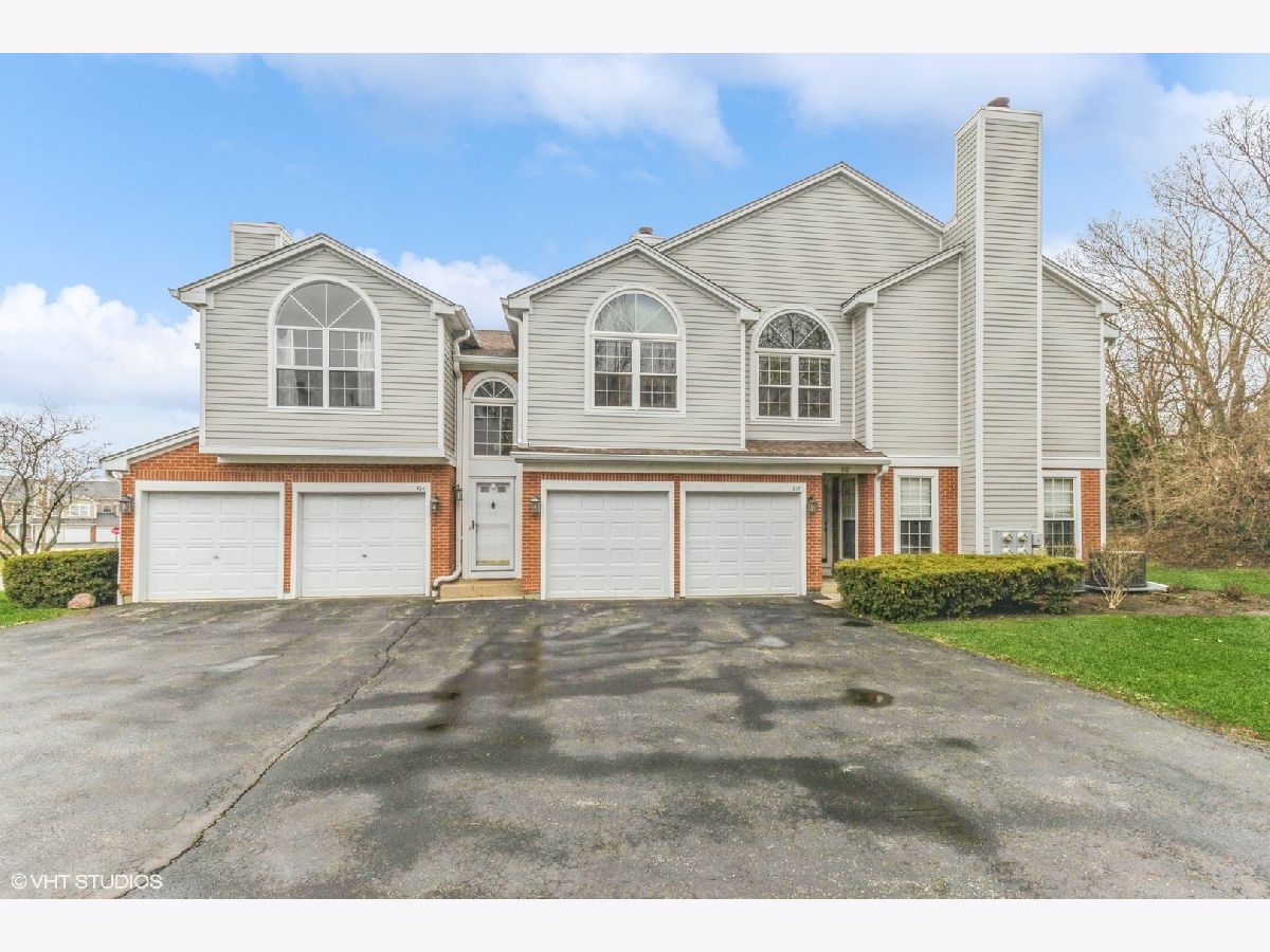 Townhomes & Condos Sold Carriages Of Grosse Pointe Vernon Hills Illinois, 814 Kalamazoo
