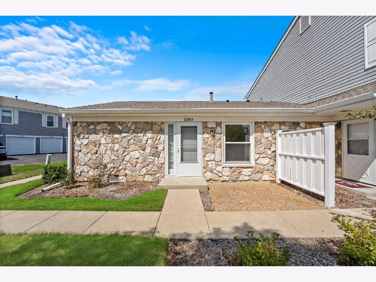 Townhomes & Condos & Homes Rented Nantucket Cove Schaumburg Illinois, 1080 Glouchester